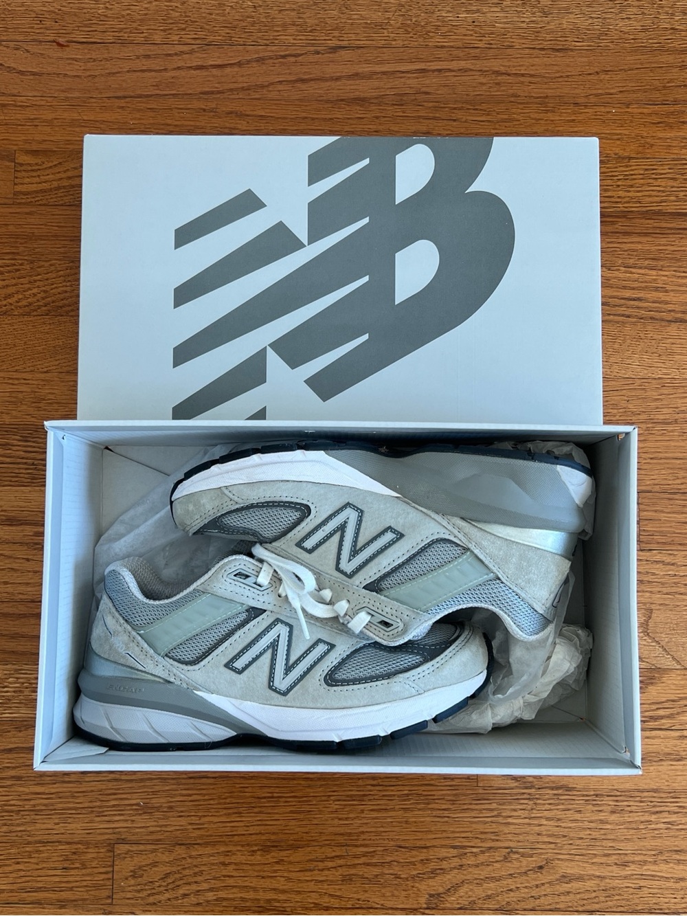 New Balance 990v5 Sneakers